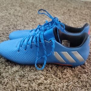Men's NWOB Adidas Messi 16.3 Built to Win Blue Silver Soccer Cleats in size 9